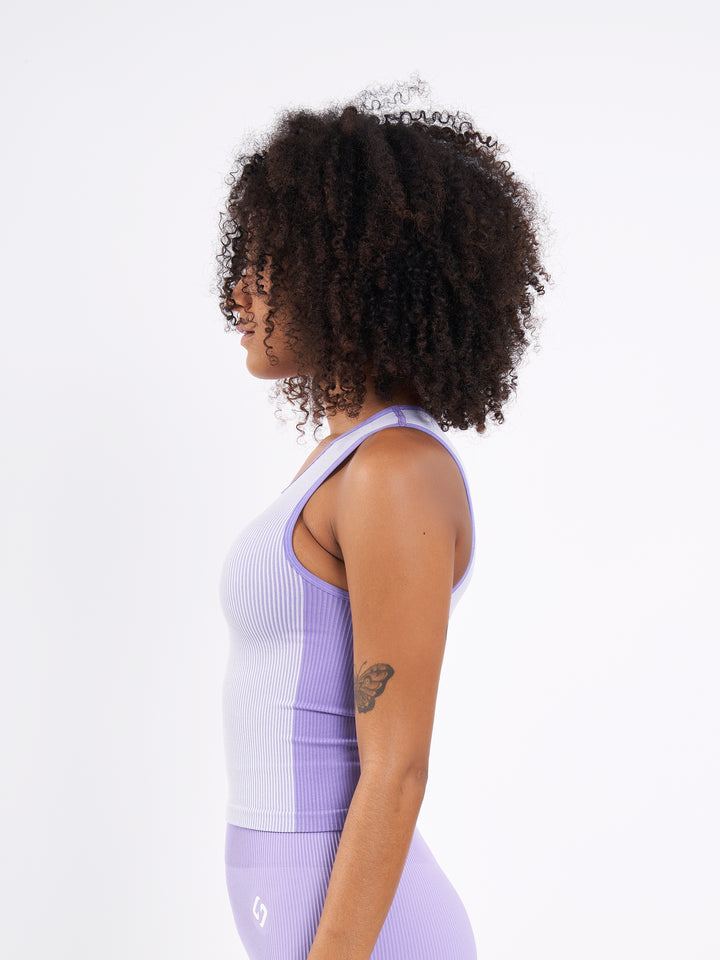 A Woman Wearing Paisley Purple Color Easy-Move Seamless Ribbed Crop Top for All-Day Wear