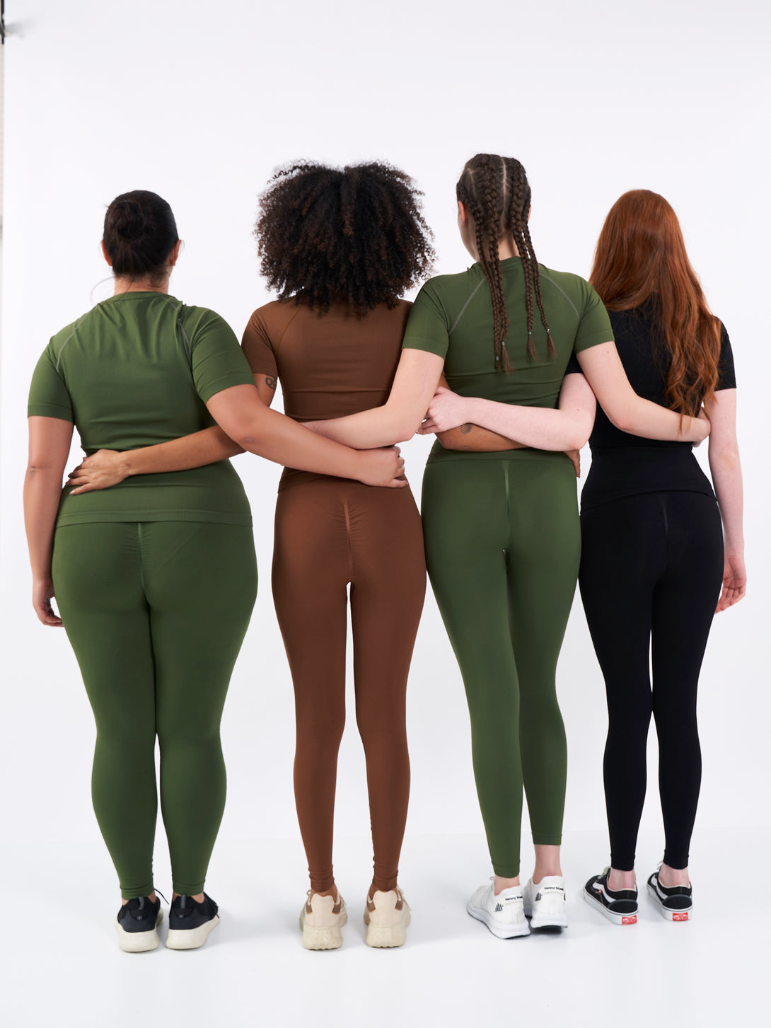 A Women Wearing Toffe Brown Color Zen Confidence Seamless Compressive Leggings. Body-Shaping