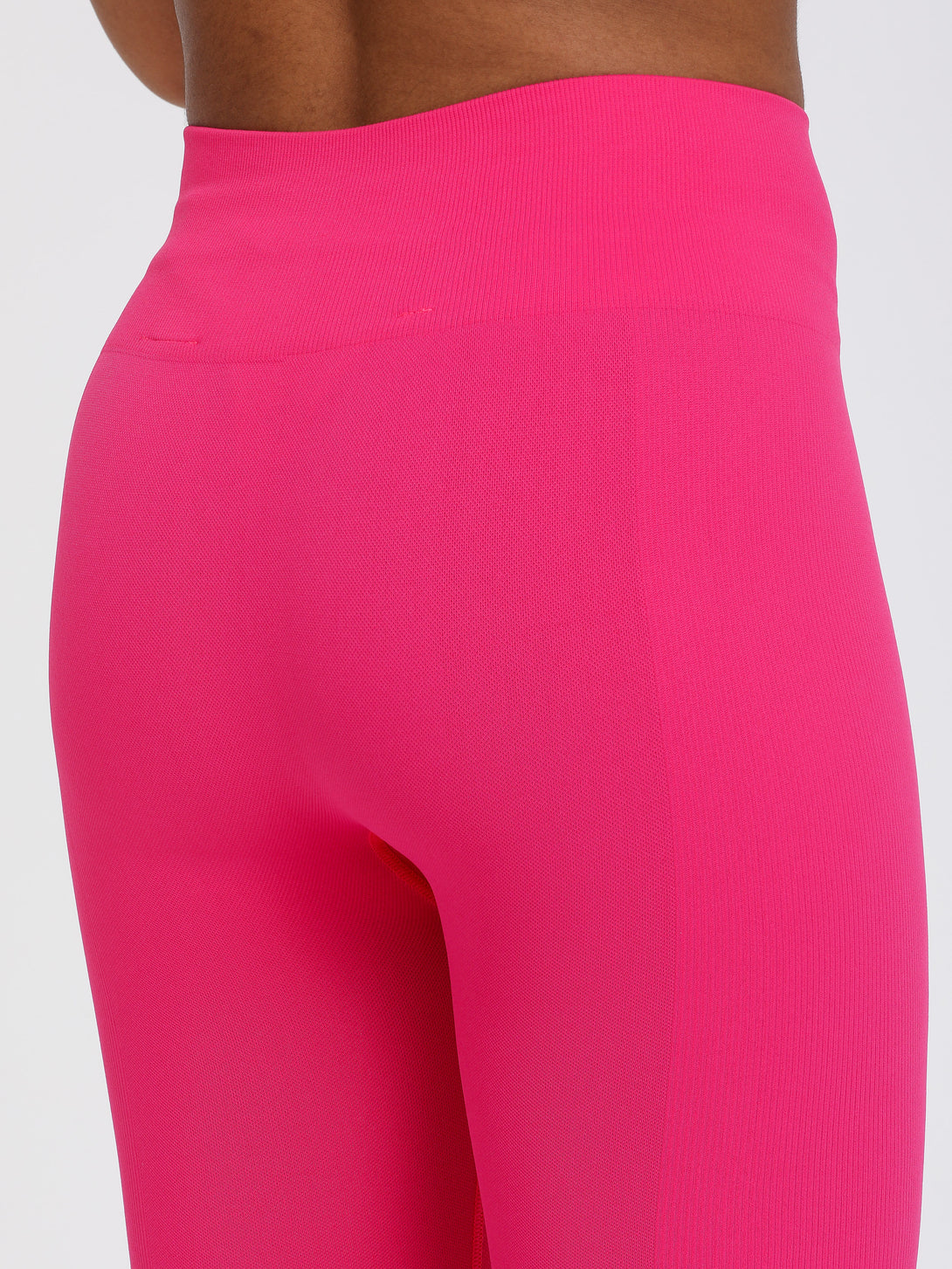 A Woman Wearing Beetroot Purple Color Seamless Full-Length Legging