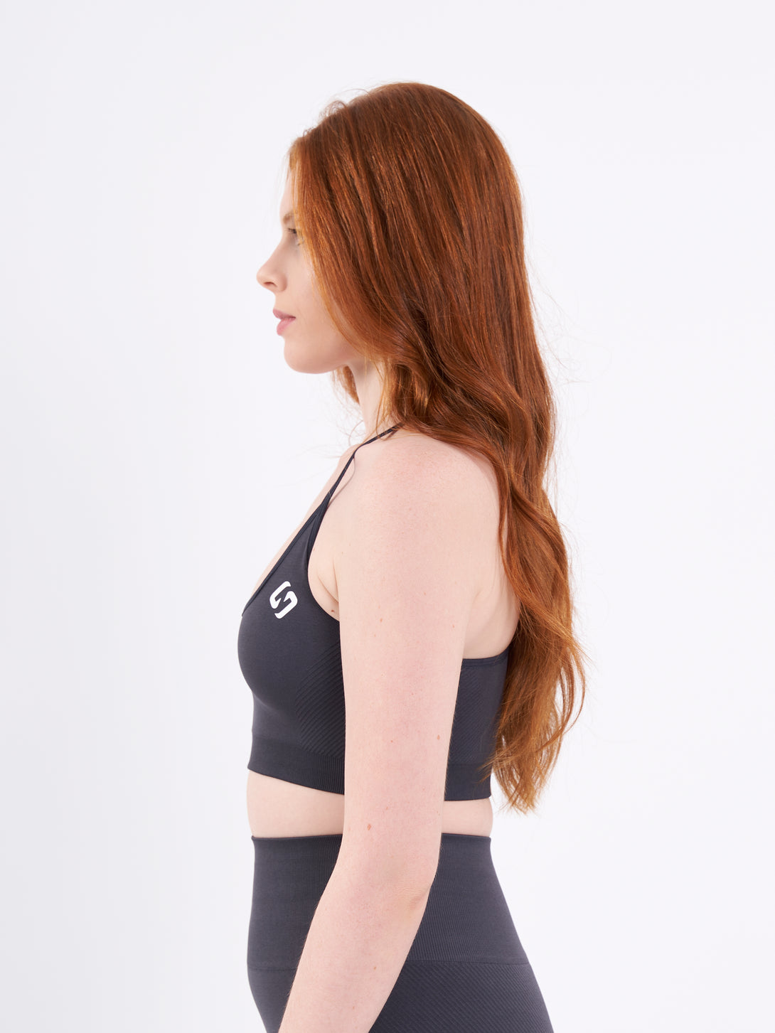 A Woman Wearing Anthracite Color Zen Perfect Low Impact Bra