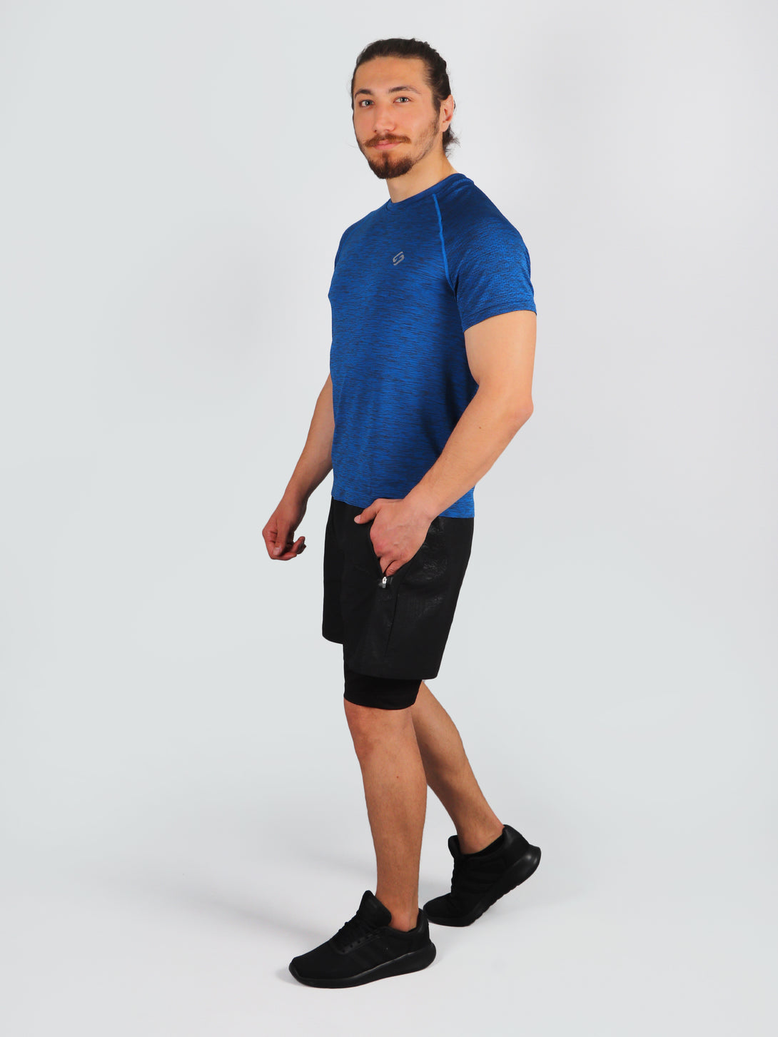 A Man Wearing Lapis Blue Color Seamless Workout Comfort T-Shirt